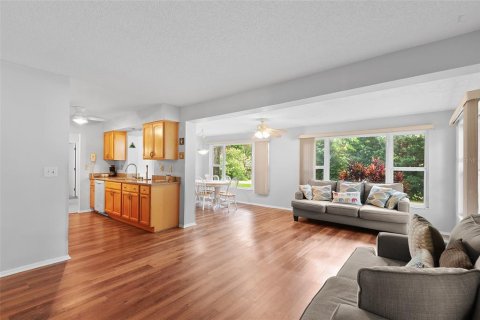 Casa en venta en Palm Harbor, Florida, 2 dormitorios, 143.63 m2 № 1796053 - foto 13