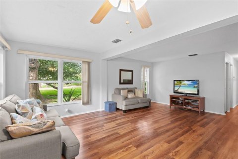 Casa en venta en Palm Harbor, Florida, 2 dormitorios, 143.63 m2 № 1796053 - foto 14