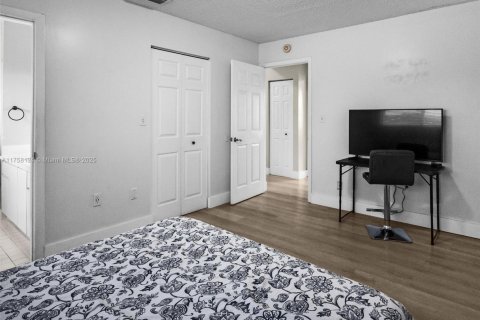 Купить кондоминиум в Хайалиа, Флорида 2 спальни, 91.97м2, № 1953927 - фото 27