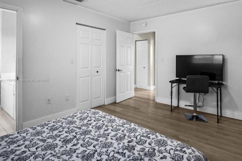 Купить кондоминиум в Хайалиа, Флорида 2 спальни, 91.97м2, № 1953927 - фото 5