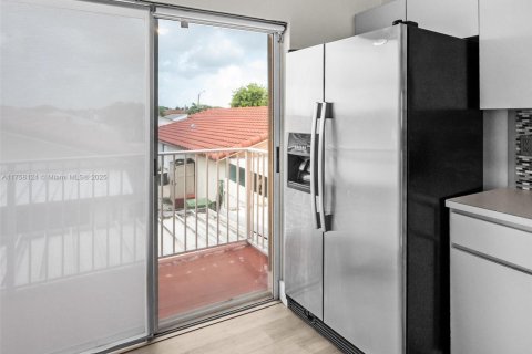 Купить кондоминиум в Хайалиа, Флорида 2 спальни, 91.97м2, № 1953927 - фото 23