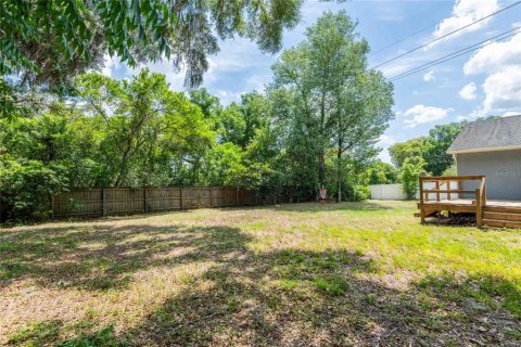 House in Dade City, Florida 3 bedrooms, 152.92 sq.m. № 2227608 - photo 19