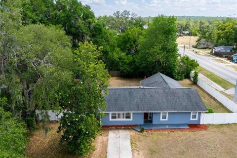 House in Dade City, Florida 3 bedrooms, 152.92 sq.m. № 2227608 - photo 22