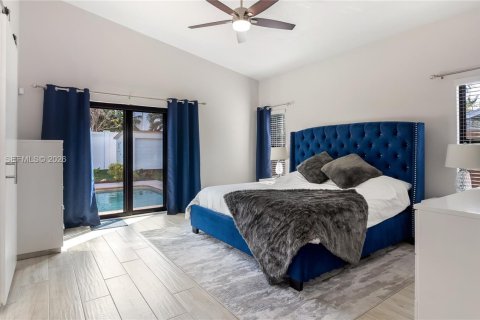 House in Sunrise, Florida 3 bedrooms, 160.81 sq.m. № 2033165 - photo 14