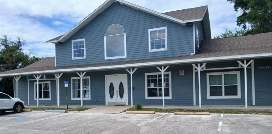 Immobilier commercial à Crystal River, Floride № 2106970