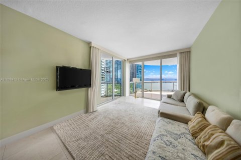 Condominio en venta en Miami, Florida, 1 dormitorio, 76.92 m2 № 1794550 - foto 13