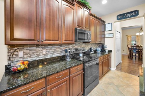 Casa en venta en New Port Richey, Florida, 4 dormitorios, 251.67 m2 № 1844818 - foto 8