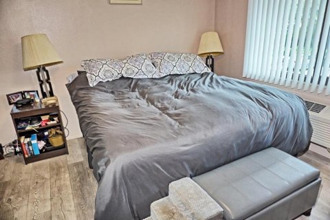 Купить кондоминиум в Лутц, Флорида 3 комнаты, 42.36м2, № 1901922 - фото 16