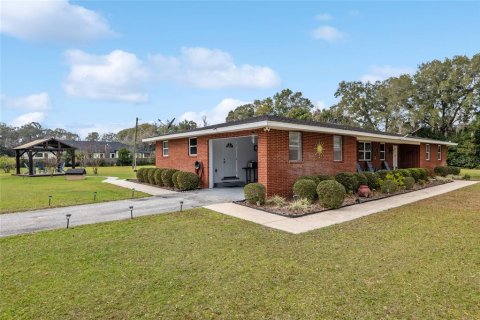 House in Anthony, Florida 3 bedrooms, 206.34 sq.m. № 1634463 - photo 3