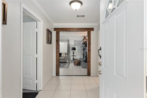 House in Anthony, Florida 3 bedrooms, 206.34 sq.m. № 1634463 - photo 14