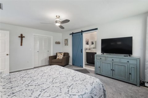 House in Anthony, Florida 3 bedrooms, 206.34 sq.m. № 1634463 - photo 18