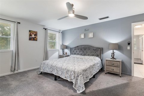 House in Anthony, Florida 3 bedrooms, 206.34 sq.m. № 1634463 - photo 17