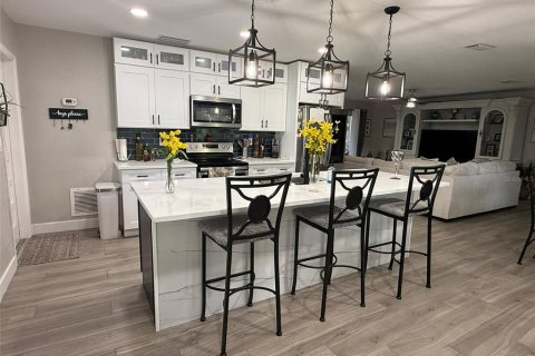 Villa ou maison à louer à Lakeland, Floride: 3 chambres, 146.23 m2 № 1908405 - photo 9