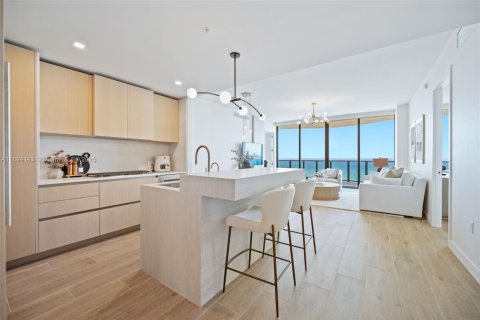 Copropriété à louer à Pompano Beach, Floride: 2 chambres, 157.93 m2 № 2169842 - photo 10