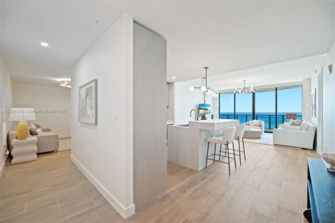 Copropriété à louer à Pompano Beach, Floride: 2 chambres, 157.93 m2 № 2169842 - photo 9