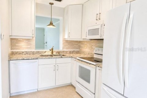 Condominio en venta en Dunedin, Florida, 2 dormitorios, 93.83 m2 № 2204040 - foto 9