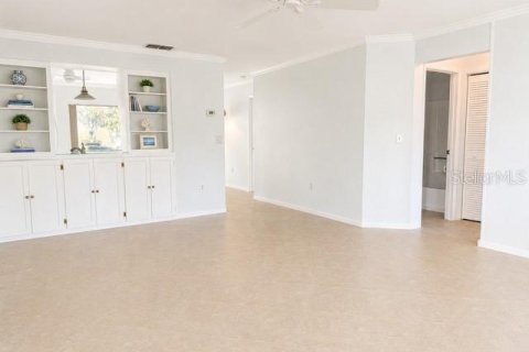 Condominio en venta en Dunedin, Florida, 2 dormitorios, 93.83 m2 № 2204040 - foto 5