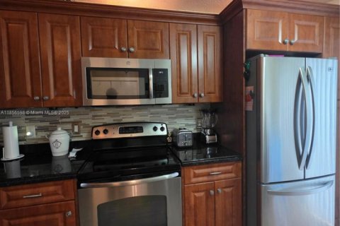 Touwnhouse à vendre à Coconut Creek, Floride: 2 chambres, 123.75 m2 № 1878873 - photo 5