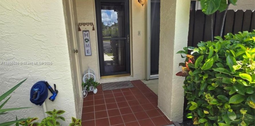 Touwnhouse à Coconut Creek, Floride 2 chambres, 123.75 m2 № 1878873