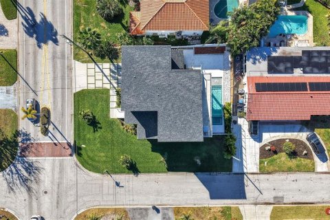 Villa ou maison à vendre à Saint Petersburg, Floride: 4 chambres, 265.24 m2 № 2113450 - photo 27