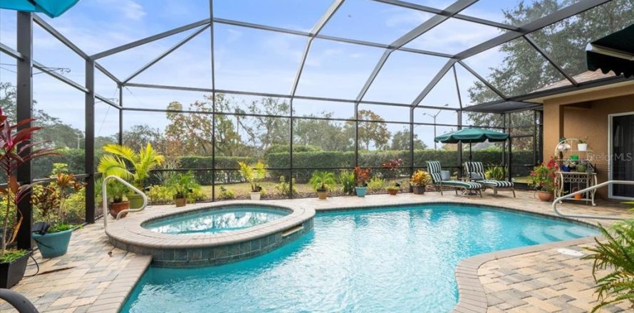 Casa en Weeki Wachee, Florida 3 dormitorios, 207.08 m2 № 1914119