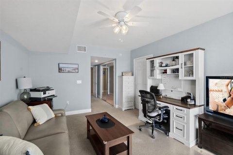 Copropriété à vendre à Daytona Beach Shores, Floride: 3 chambres, 205.78 m2 № 1842345 - photo 16