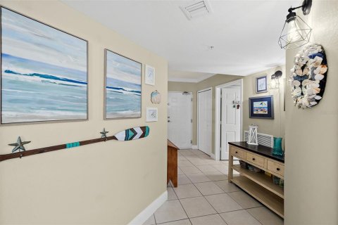 Copropriété à vendre à Daytona Beach Shores, Floride: 3 chambres, 205.78 m2 № 1842345 - photo 4