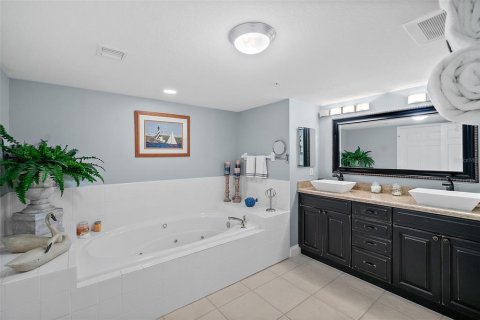 Copropriété à vendre à Daytona Beach Shores, Floride: 3 chambres, 205.78 m2 № 1842345 - photo 5