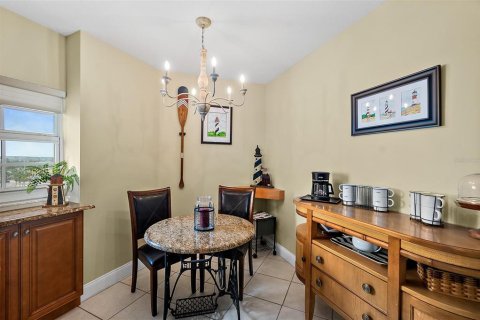 Copropriété à vendre à Daytona Beach Shores, Floride: 3 chambres, 205.78 m2 № 1842345 - photo 7