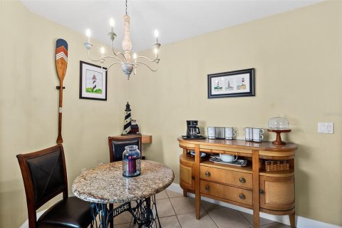 Copropriété à vendre à Daytona Beach Shores, Floride: 3 chambres, 205.78 m2 № 1842345 - photo 8