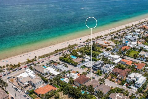 Villa ou maison à Fort Lauderdale, Floride 4 chambres, 265.33 m2 № 2088062