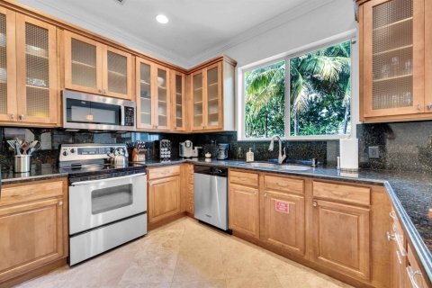 Villa ou maison à vendre à Fort Lauderdale, Floride: 4 chambres, 265.33 m2 № 2088062 - photo 12