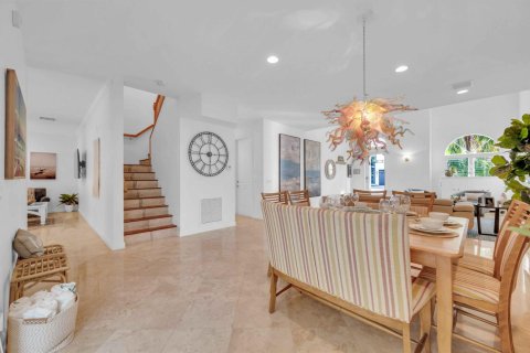 Villa ou maison à vendre à Fort Lauderdale, Floride: 4 chambres, 265.33 m2 № 2088062 - photo 9