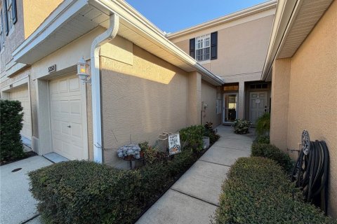 Touwnhouse à vendre à Saint Petersburg, Floride: 2 chambres, 117.99 m2 № 2430757 - photo 2