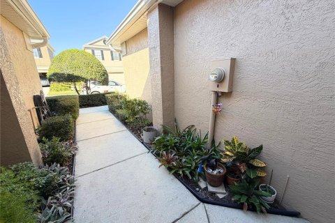 Touwnhouse à vendre à Saint Petersburg, Floride: 2 chambres, 117.99 m2 № 2430757 - photo 3