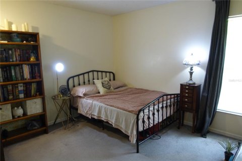Casa en venta en Deltona, Florida, 3 dormitorios, 162.76 m2 № 1851255 - foto 9