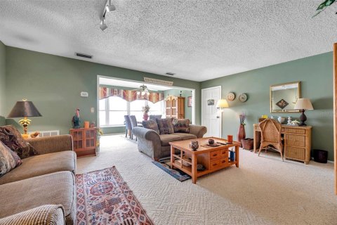 Condo in Seminole, Florida, 1 bedroom  № 1847205 - photo 15