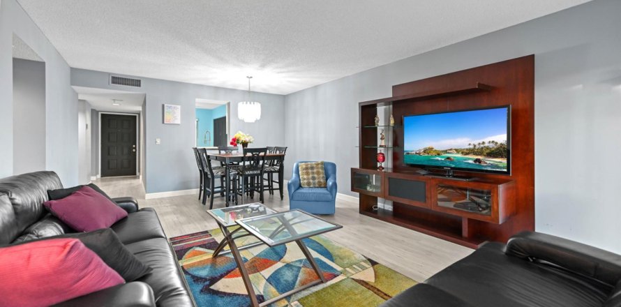 Condo à Delray Beach, Floride, 2 chambres  № 2405817