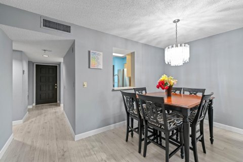 Copropriété à louer à Delray Beach, Floride: 2 chambres, 99.41 m2 № 2405817 - photo 6