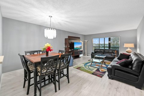 Copropriété à louer à Delray Beach, Floride: 2 chambres, 99.41 m2 № 2405817 - photo 5