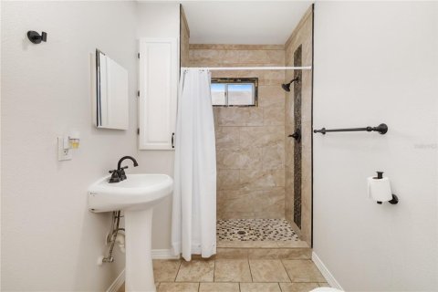 House in Bradenton, Florida 2 bedrooms, 85.47 sq.m. № 1827379 - photo 16