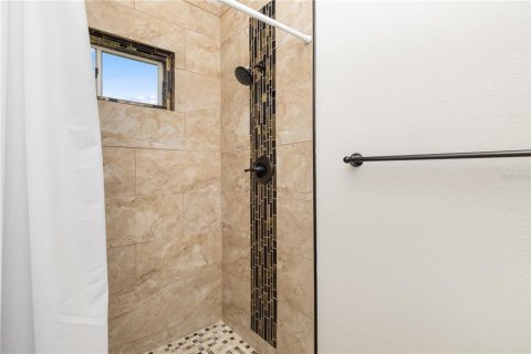 House in Bradenton, Florida 2 bedrooms, 85.47 sq.m. № 1827379 - photo 17