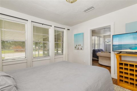 House in Bradenton, Florida 2 bedrooms, 85.47 sq.m. № 1827379 - photo 13