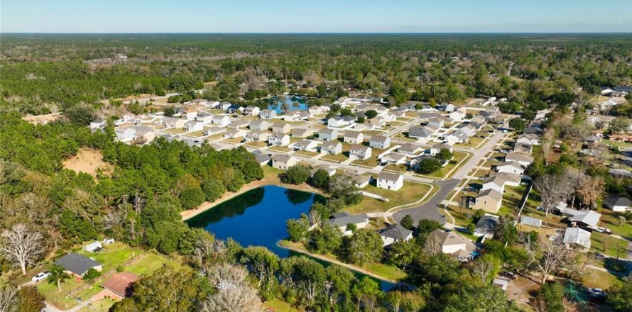 Casa en Macclenny, Florida 5 dormitorios, 206.43 m2 № 2221315