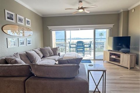 Copropriété à vendre à Madeira Beach, Floride: 2 chambres, 125.42 m2 № 2094564 - photo 8