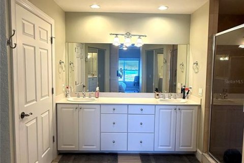 Copropriété à vendre à Madeira Beach, Floride: 2 chambres, 125.42 m2 № 2094564 - photo 16