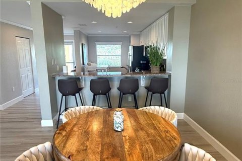 Copropriété à vendre à Madeira Beach, Floride: 2 chambres, 125.42 m2 № 2094564 - photo 12
