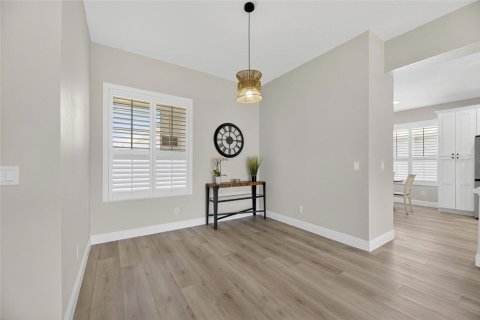 House in Sun City Center, Florida 2 bedrooms, 138.42 sq.m. № 1844431 - photo 12