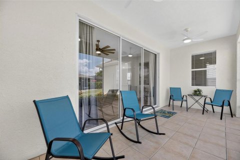 House in Sun City Center, Florida 2 bedrooms, 138.42 sq.m. № 1844431 - photo 23