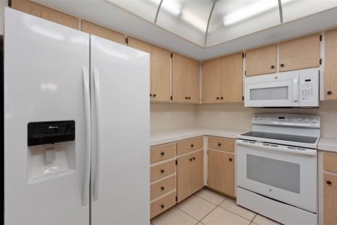 Condominio en venta en Homosassa, Florida, 2 dormitorios, 145.21 m2 № 1532807 - foto 11